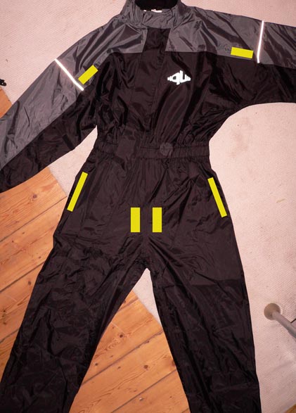 84105-tracking-suit2.jpeg